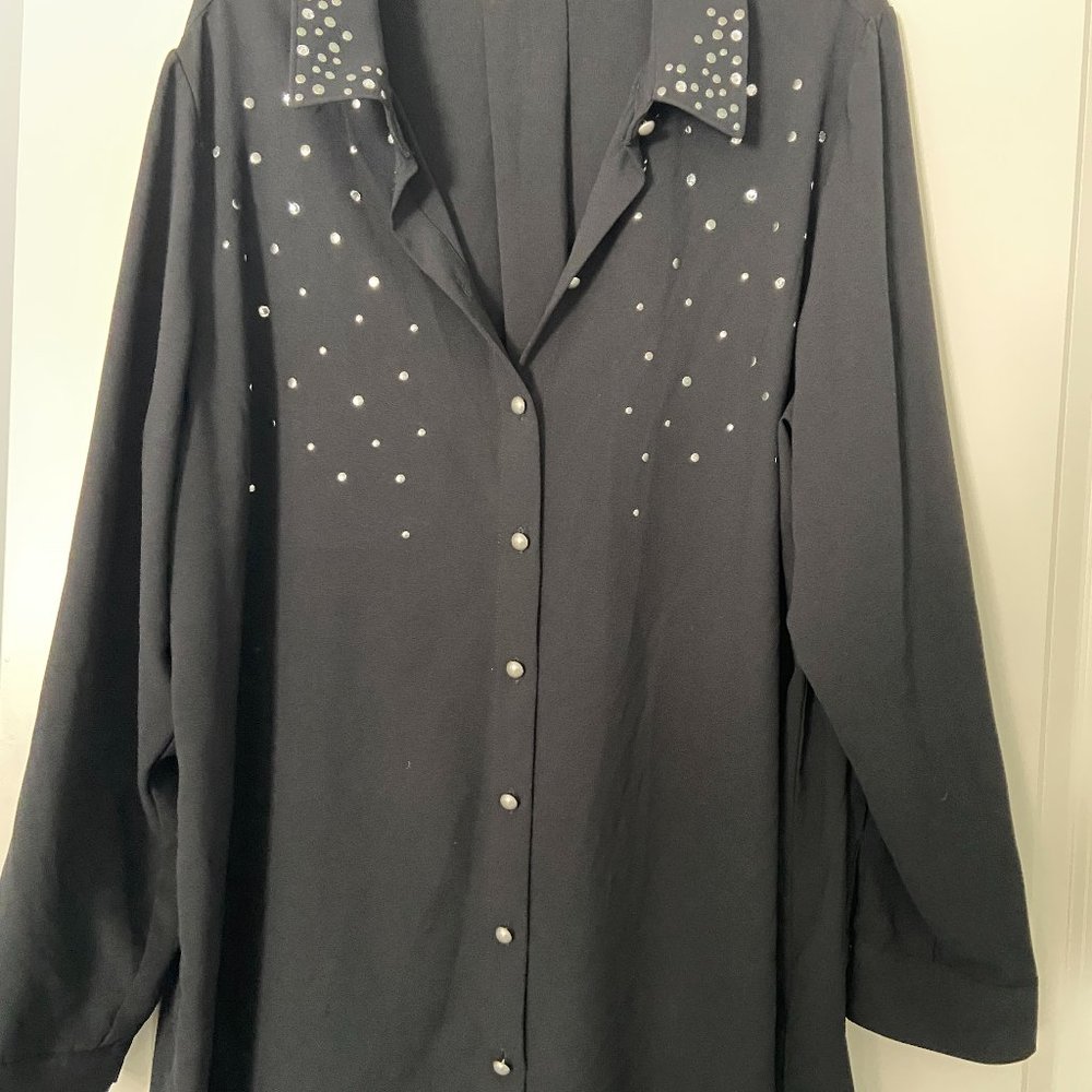 Susan Graver Black Blouse
